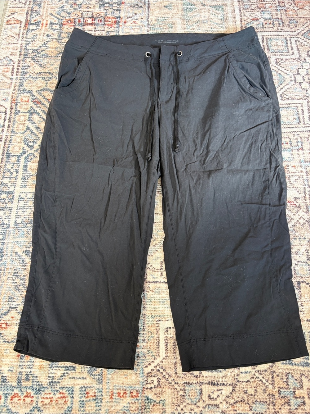 Women’s Columbia hiking crop capris